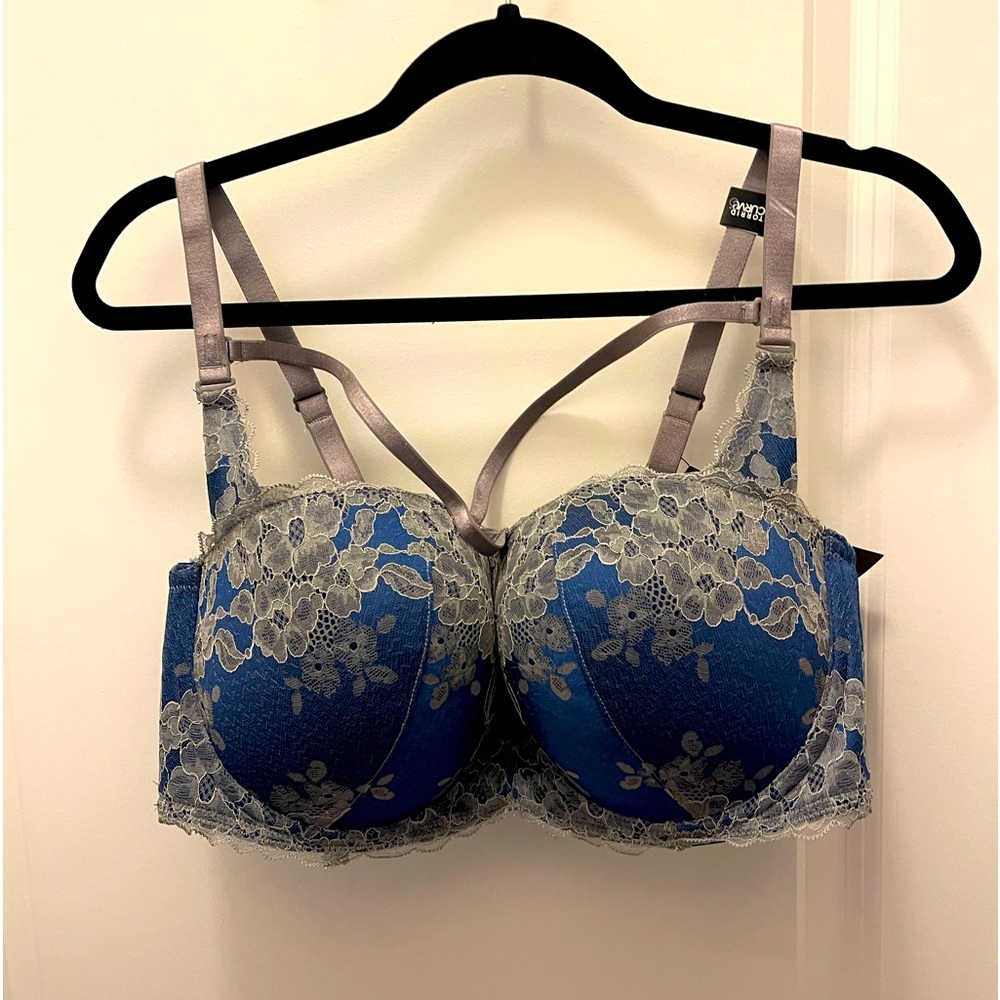 💙Brand New Torrid 40DD Bra 🤍